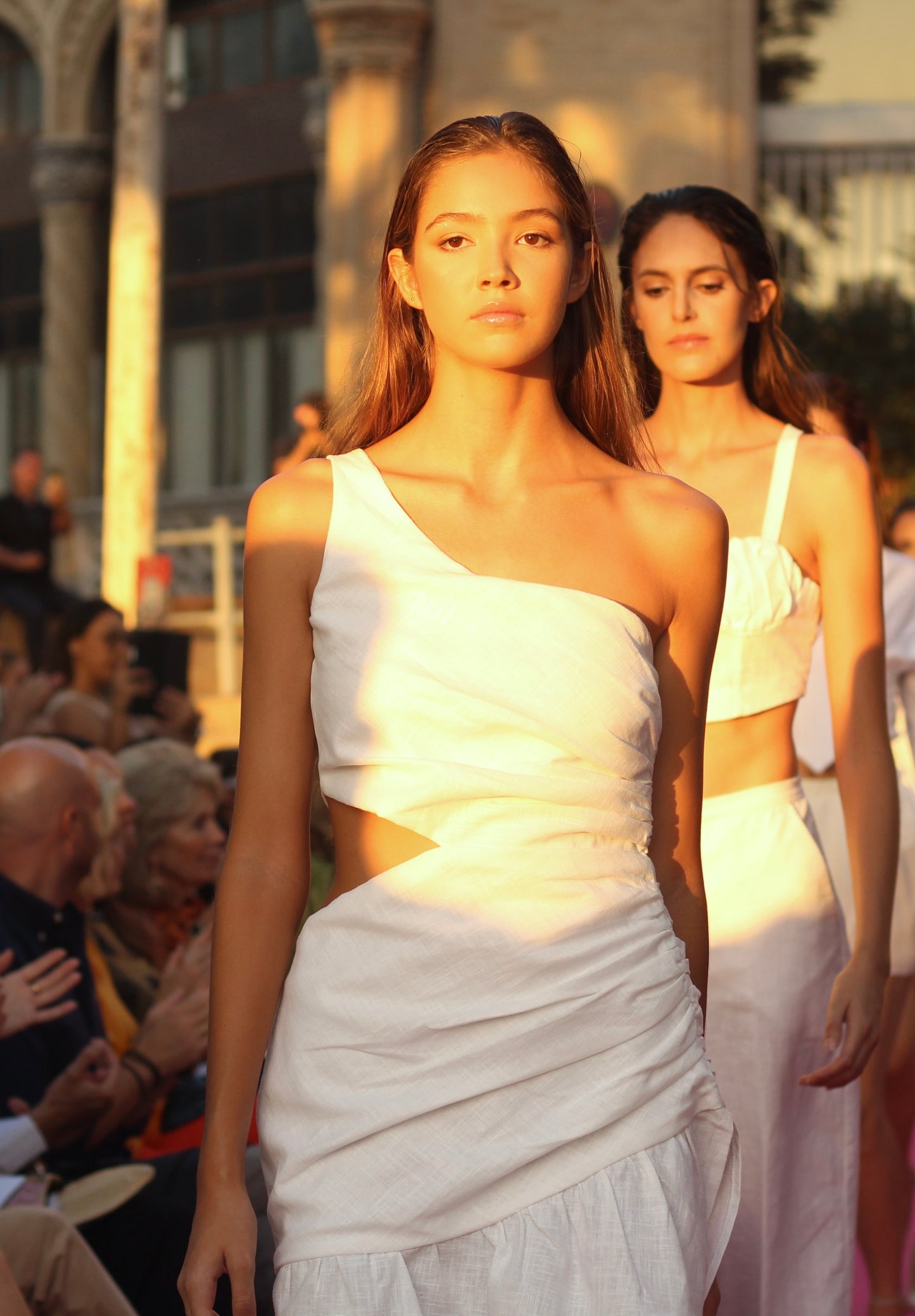 Vestido Lumière one shoulder
